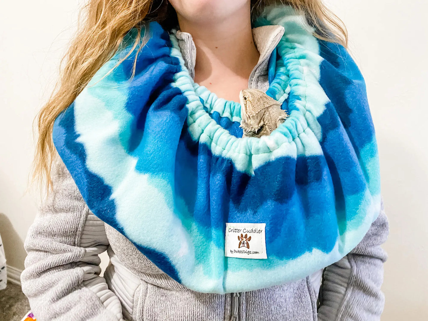 Duke's Digs XL Critter Cuddler: Premium Handmade Animal Carrier and Bonding Sling for Small to Medium Pets, Machine Washable and Dryer Safe